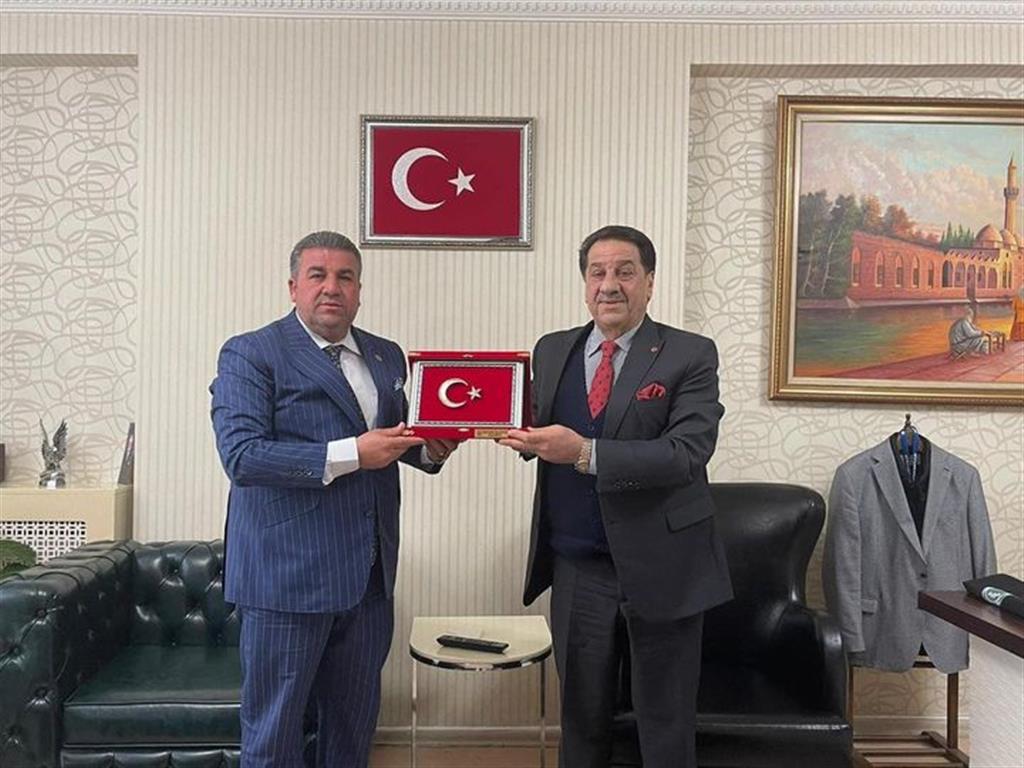 Başkan Tatar’dan Kanaat önderine ziyaret