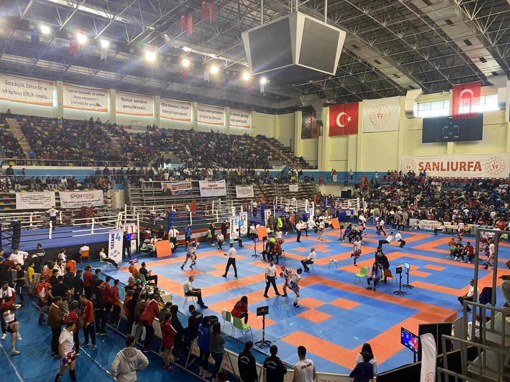 Silopili sporcular Türkiye Kick Boks Turnuvasından eli boş döndü