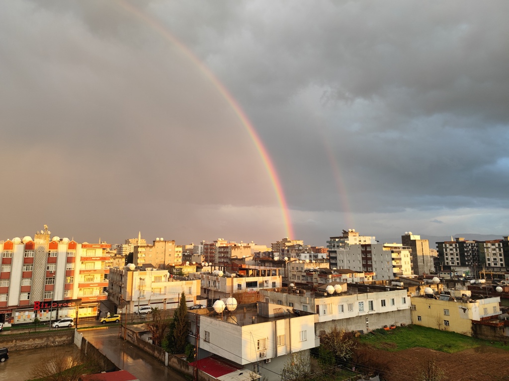 Silopi&rsquo;de Ya&gbreve;mur Sonras&inodot; &Ccedil;ift G&ouml;kku&scedil;a&gbreve;&inodot;