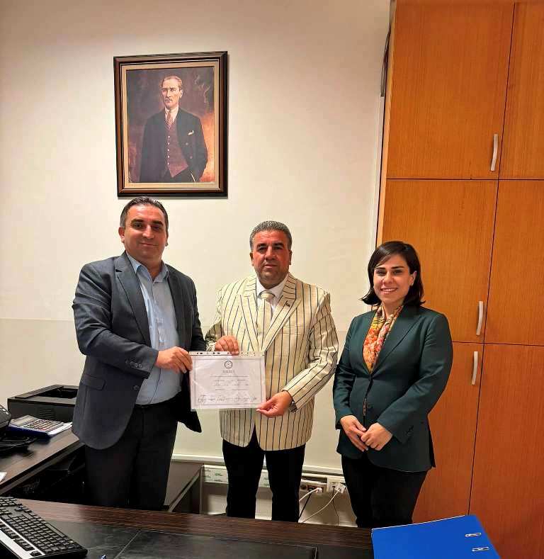 Ba&scedil;kan Medeni Tatar Mazbatas&inodot;n&inodot; Ald&inodot;